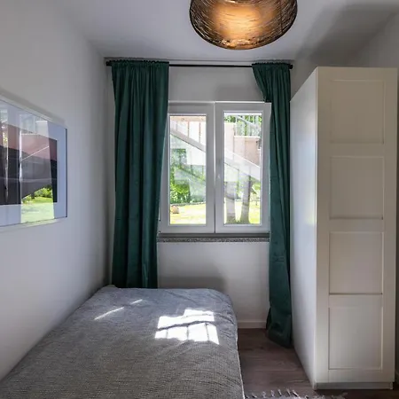 6 Bedroom Beautiful In Nedescina Ruzici (Sveta Nedelja)